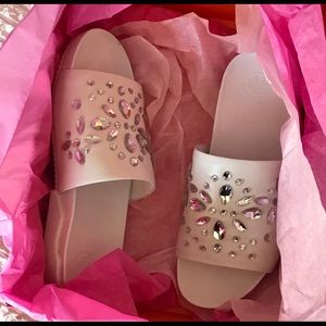 SOLD 🌺Tory Burch Brae slide-Sandals🌺🌺